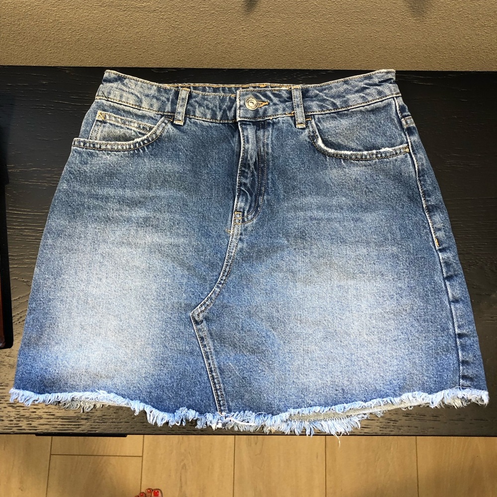 Zara Denim Jean Skirt Size Medium